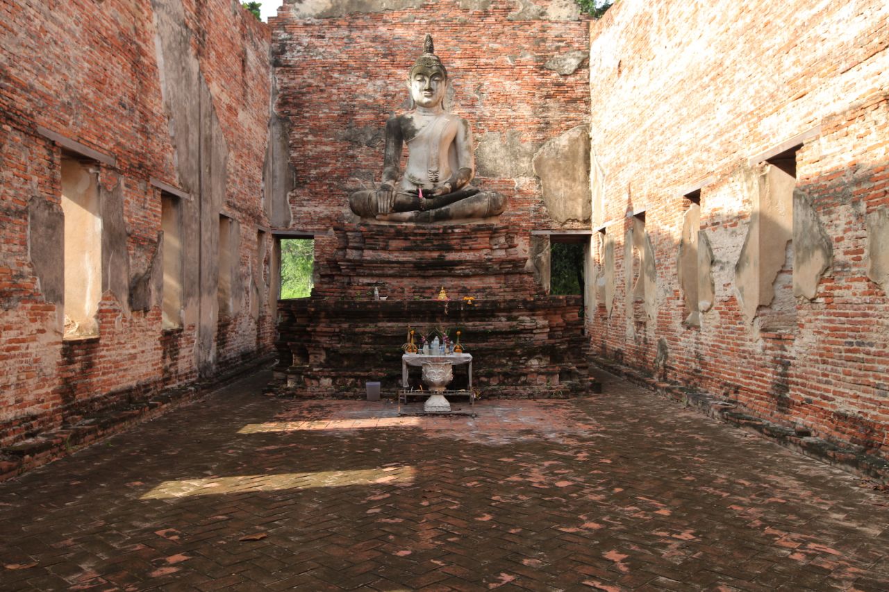 The total area of Ayutthaya considered World Heritage property is less than three square kilometers. 