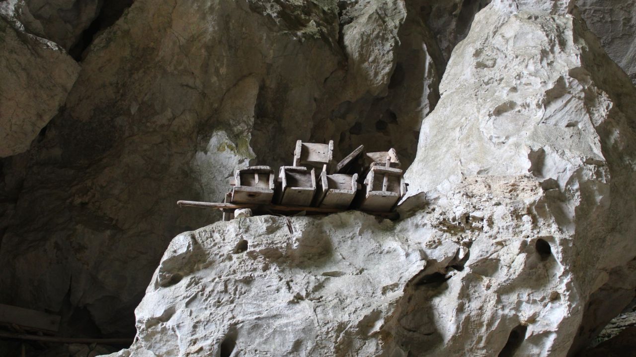 "Hanging coffins" rest in a cave in Guizhou, southwest China.