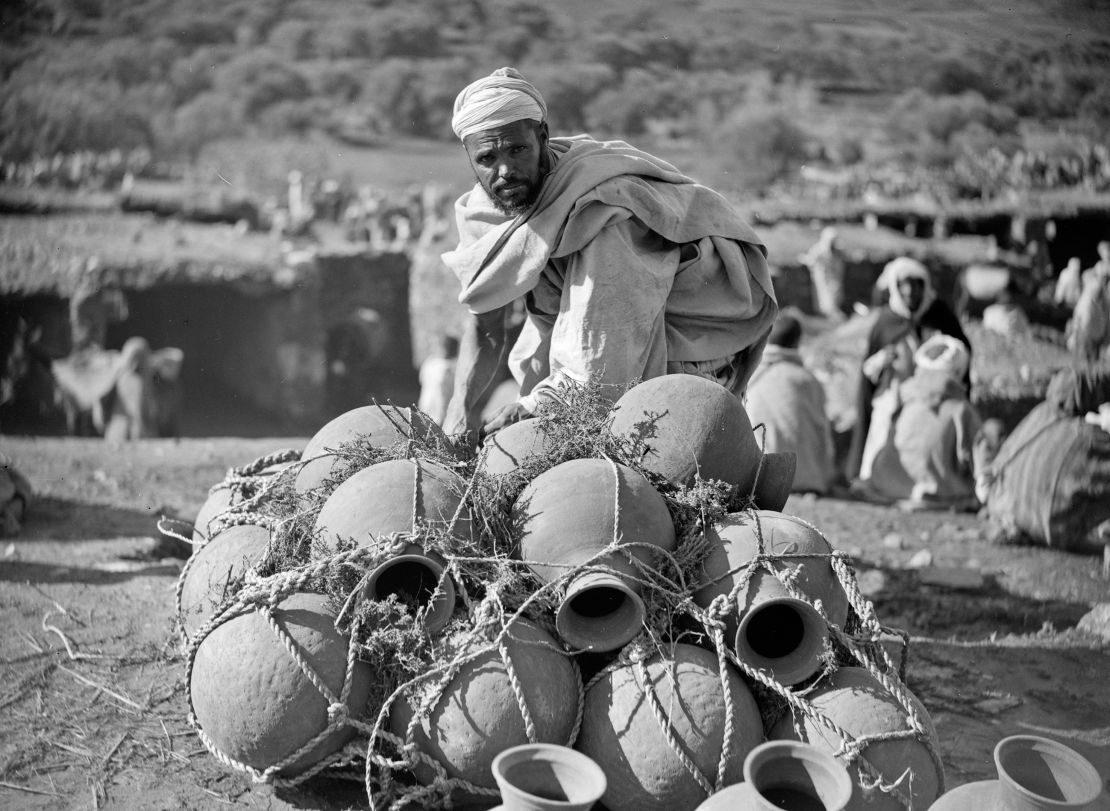 The book examines Mittelholzer's controversial perception of Africa.