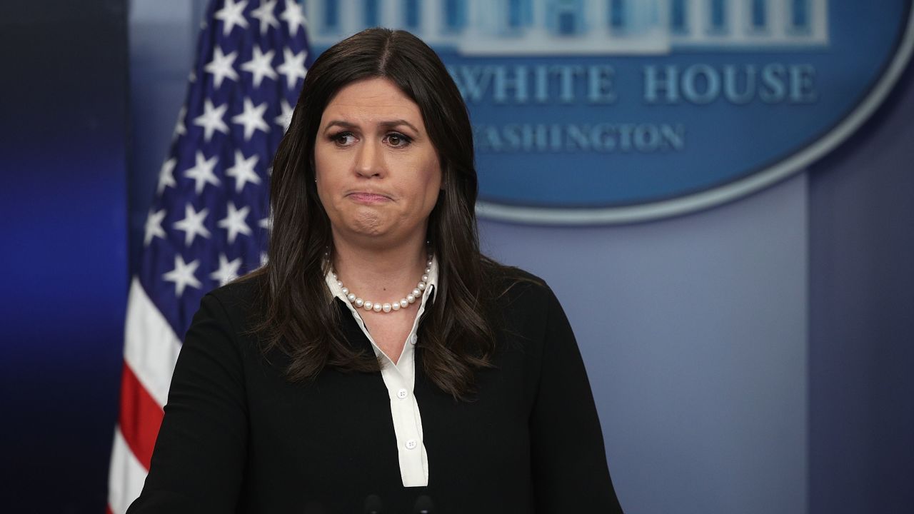 02 sarah huckabee sanders 0629