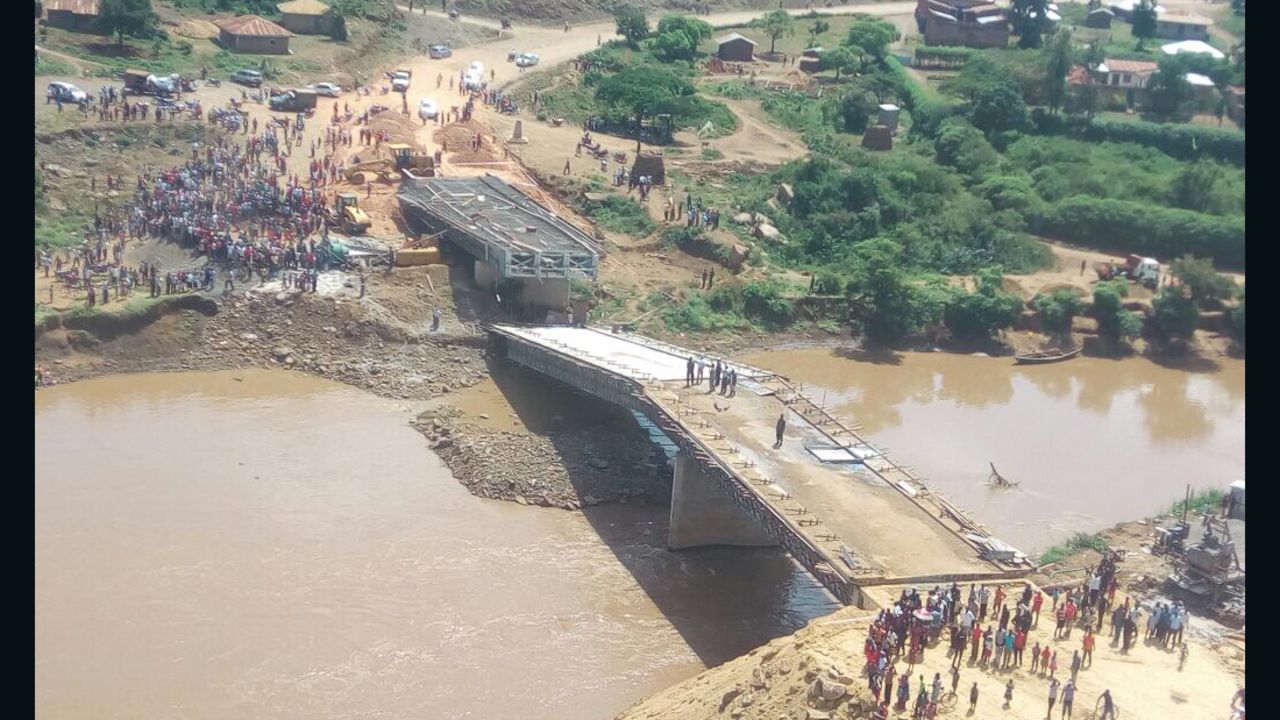 $12 million Chinese-built Sigiri bridge in Western Kenya collapsed before it was completed. President Uhuru Kenyatta inspected the project two weeks before the collapse. 