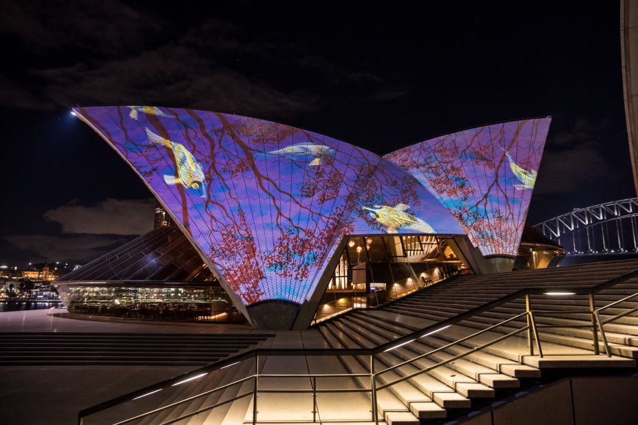 The projections feature works by artists Jenuarrie (Judith Warrie), Frances Belle Parker, Alick Tipoti and the late Lin Onus and Minnie Pwerle.<br />