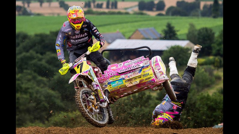 Daniel Chamberlain falls out of a sidecar as he and Brett Wilkinson race in Iffendic, France, on Saturday, July 1.