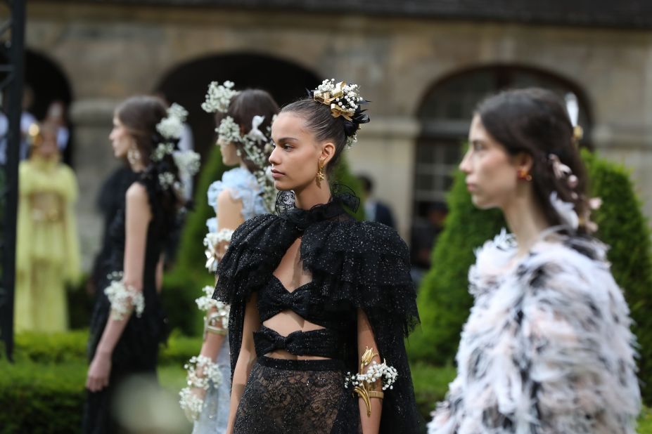 Paris Couture Week: Why fashion's most exclusive event is opening