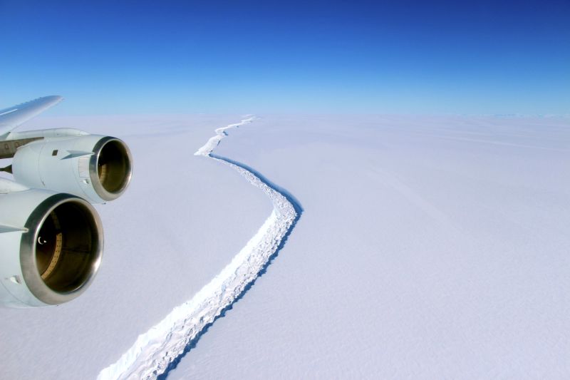 Massive Iceberg Breaks Away From Antarctica | CNN