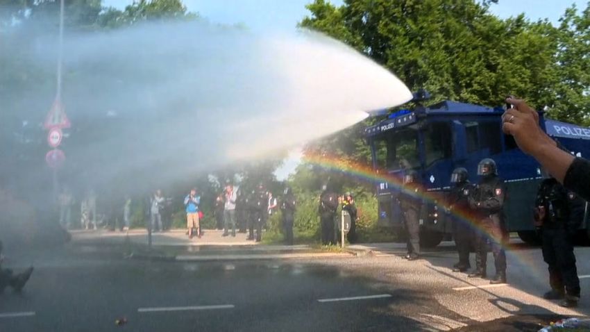 g20 water cannon  01