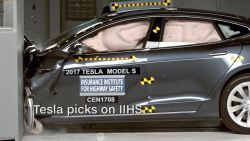 Tesla picks on IIHS after safety test