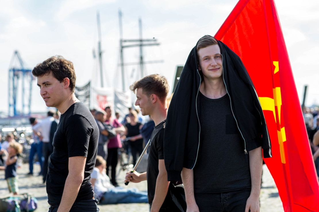 The rally called for solidarity amongst anti-capitalist leftist groups. 