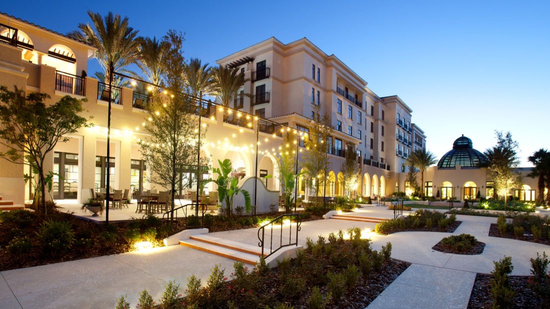 The lovely Alfond Inn is owned by Rollins College, with profits funding scholarships to the school.<br /> 