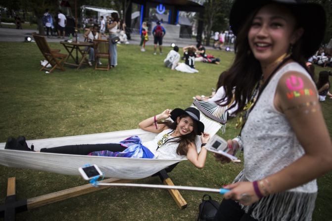 Down time at the <a href="index.php?page=&url=https%3A%2F%2Fultrajapan.com%2F" target="_blank" target="_blank">Japan Ultra Music Festival</a>. A glittery haven for hardcore EDM junkies, the festival takes place again this September in Tokyo's Odaiba Ultra Park.