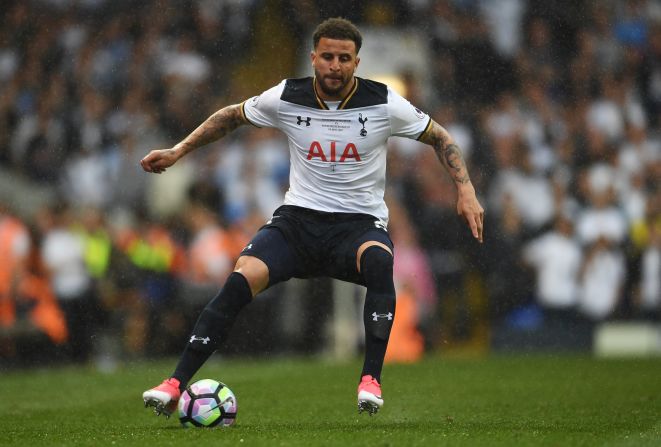 After missing out on Dani Alves, Manchester City hunted down long-term target, Kyle Walker. The right-back, who fell out of favor towards the end of last season at Mauricio Pochettino's Tottenham and only started four of the team's last 12 matches, joins City in a record fee for a defender. 