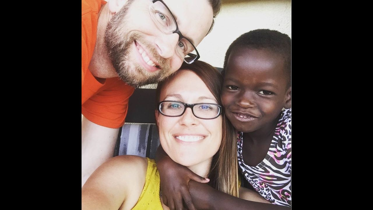 Jessica Davis with her husband and Mata