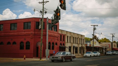 The intersection of Main Street and 6th Street in Mamou contains the town's only stoplight.