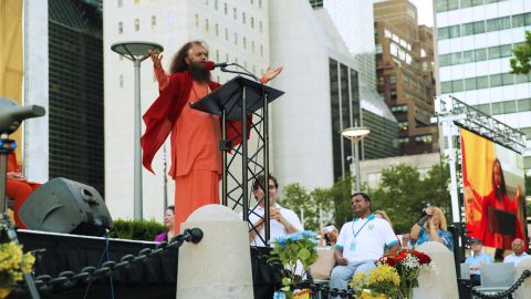 Swami Chidanand Saraswatiji traveled from the mountains of the Himalayas to the skyscrapers of Manhattan to help lead the festivities.