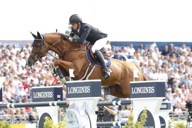 LGCT and GCL Chantilly Smoulders stands alone