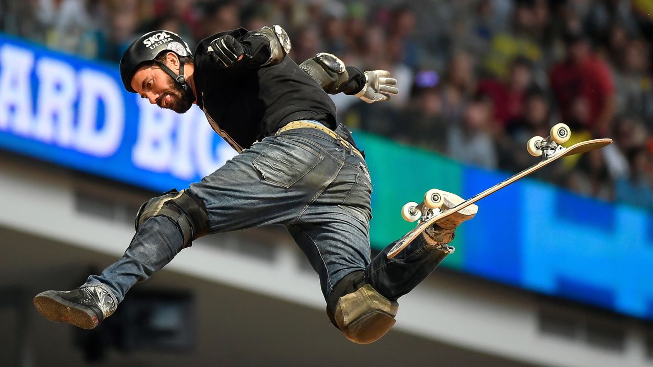 Bob Burnquist loses control of his board during the big air finals at the X Games in Minneapolis on Saturday, July 15.