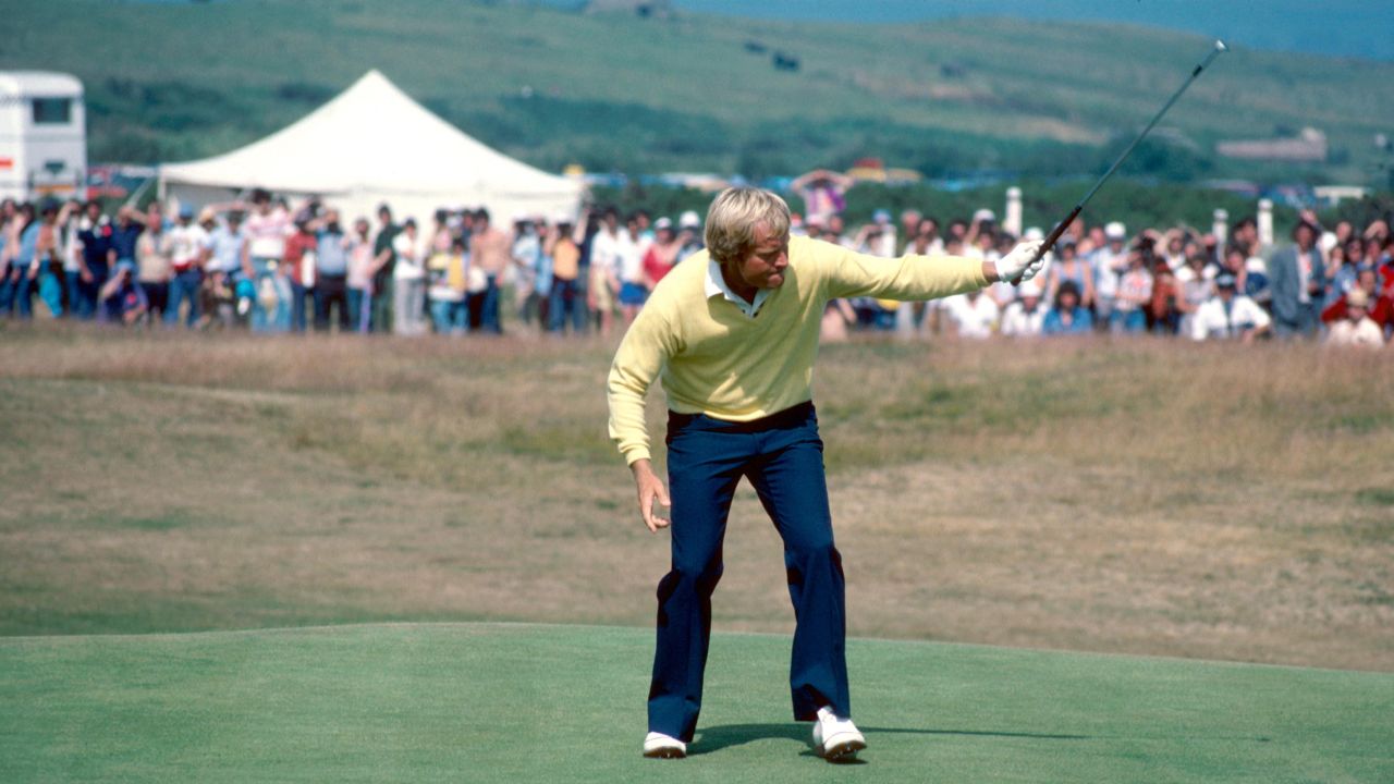 Jack Nicklaus watches the ball roll towards the hole on the 15th green  