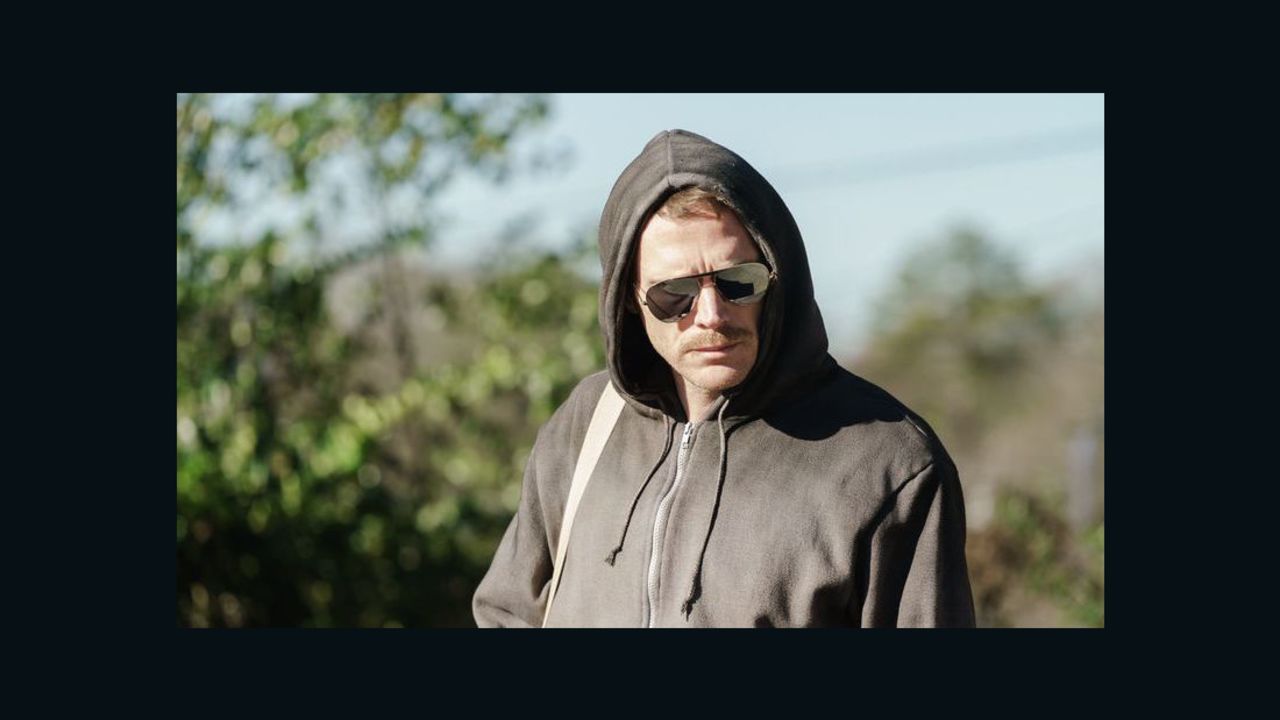 Paul Bettany in 'Manhunt: Unabomber'