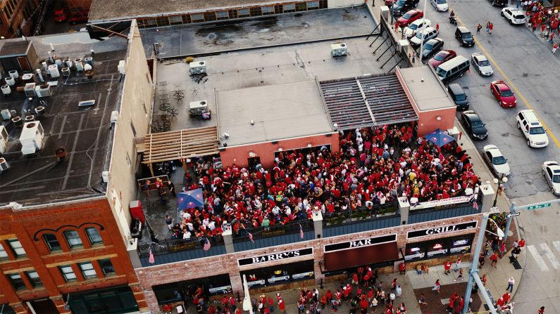 <strong>Barry's Bar & Grill in Lincoln, Nebraska: </strong>Lincoln's famed rooftop at Barry's Bar & Grill promises a fun eclipse party -- including free T-shirts for the first 100 guests, a DJ and drink specials. 