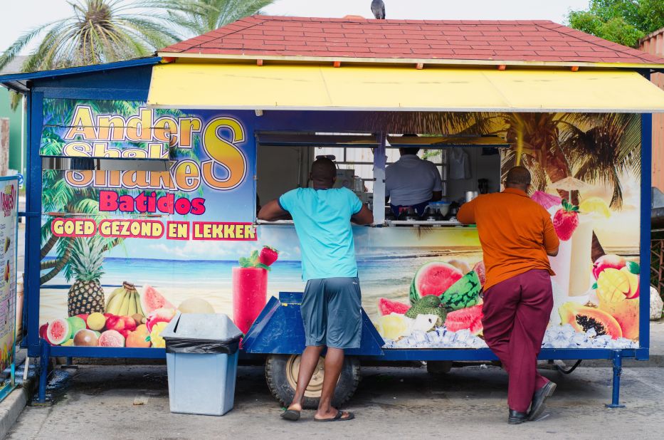 <strong>Eat from a food truck:</strong> Curaçaoans are big on their <em>truki pan</em> -- which translates literally, in the local Papiamentu language, as "bread truck."