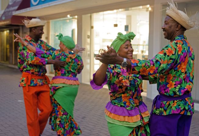 <strong>Go to a festival:</strong> Once a week, Willemstad comes alive with Thursday Punda Vibes, a big outdoor cultural festival and night market. 