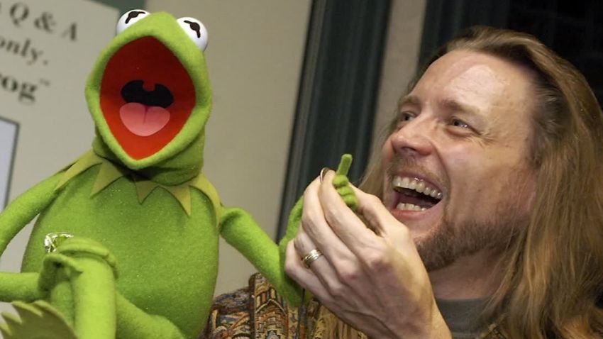 muppet ex kermit the frog puppeteer speaks holmes pkg_00003520.jpg