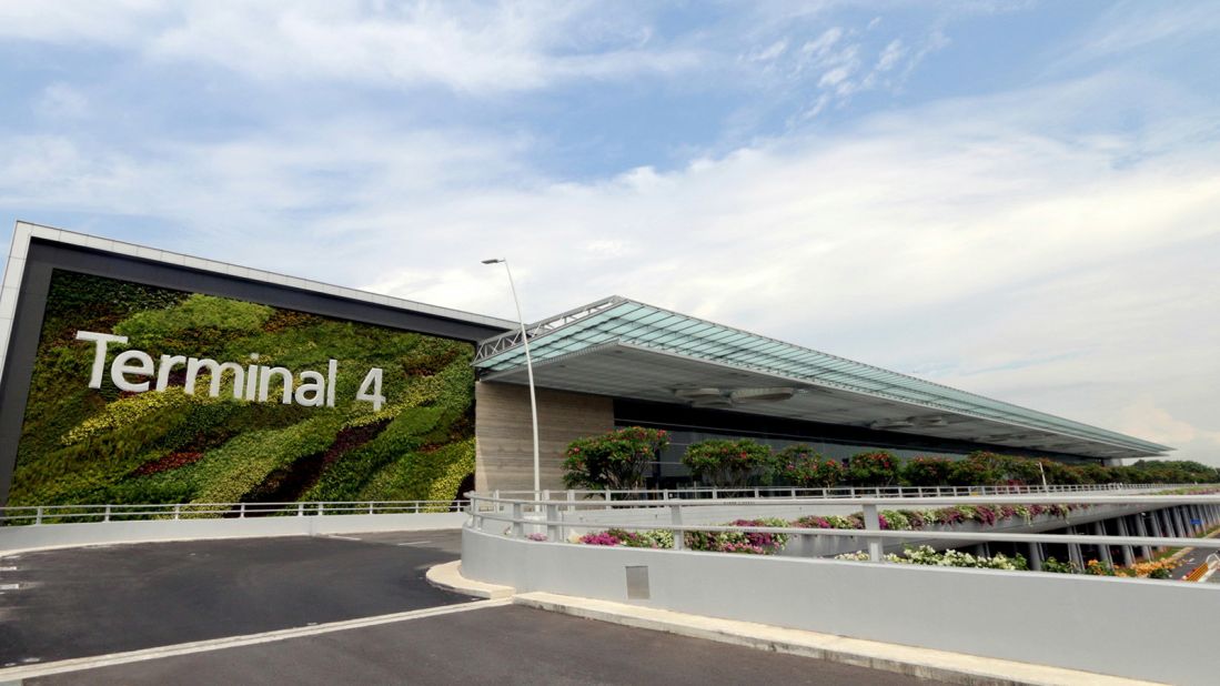 Changi Airport Terminal 2 (Departure hall) (Singapore)