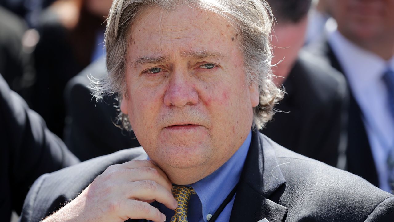 02 Steve Bannon LEAD IMAGE