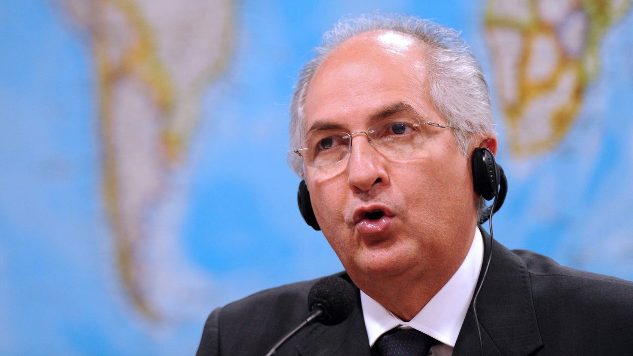 Antonio Ledezma, here as the Caracas mayor in 2009, has been known for his opposition to the regime.