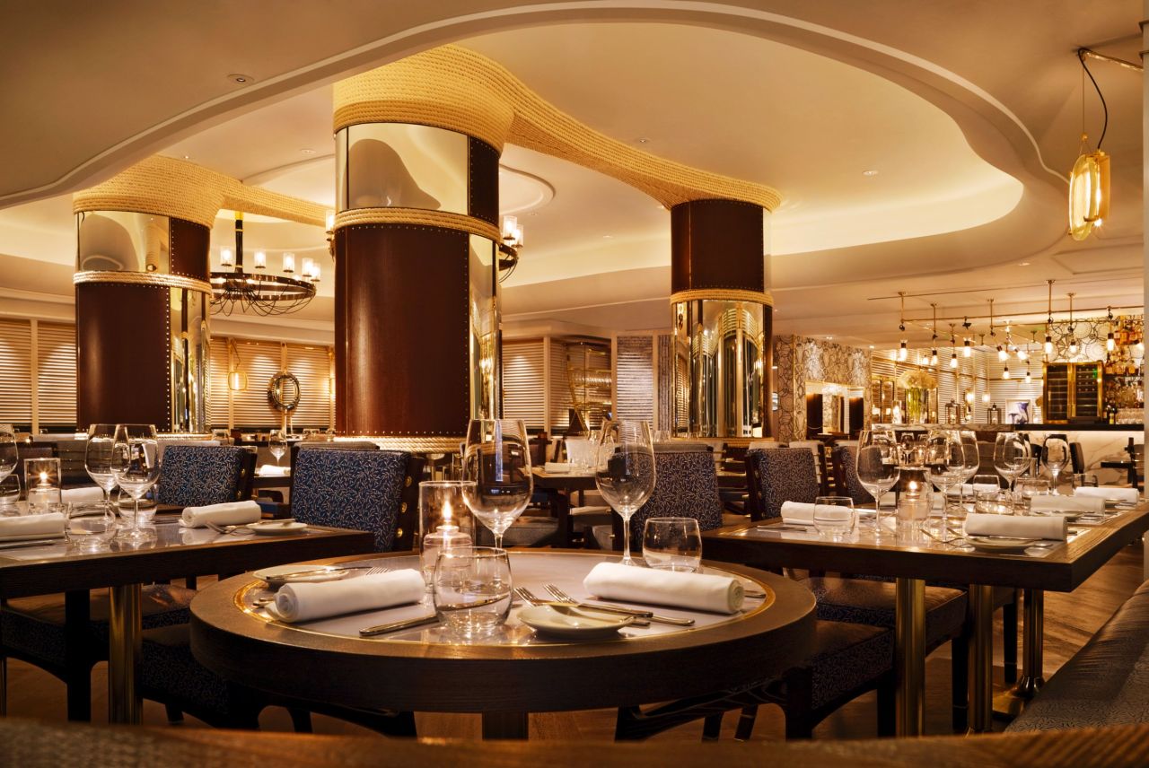 <strong>Scarpetta: </strong>Scarpetta is an offshoot of the famous New York Italian restaurant amid the splendor of the Fontainebleau Miami Beach.  