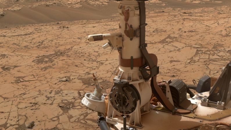 Curiosity has temperature and humidity sensors mounted on its mast. <a href="index.php?page=&url=https%3A%2F%2Fmars.nasa.gov%2Fnews%2Fnasa-mars-rovers-weather-data-bolster-case-for-brine" target="_blank" target="_blank">Calculations</a> in 2015 based on Curiosity's measurements<a href="index.php?page=&url=http%3A%2F%2Fwww.cnn.com%2F2015%2F04%2F14%2Fus%2Fmars-water-feat%2Findex.html" target="_blank"> indicate</a> that Mars could be dotted with tiny puddles of salty water at night. 