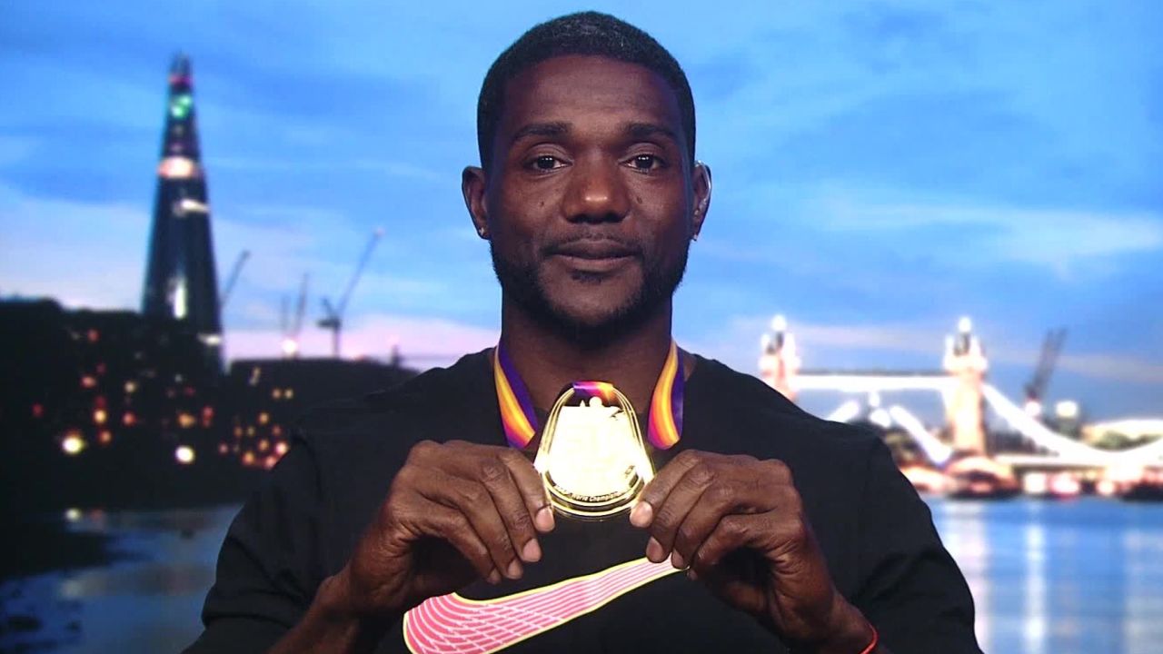 justin gatlin beats usain bolt 100 meter sprint finals vince cellini intv_00001422.jpg