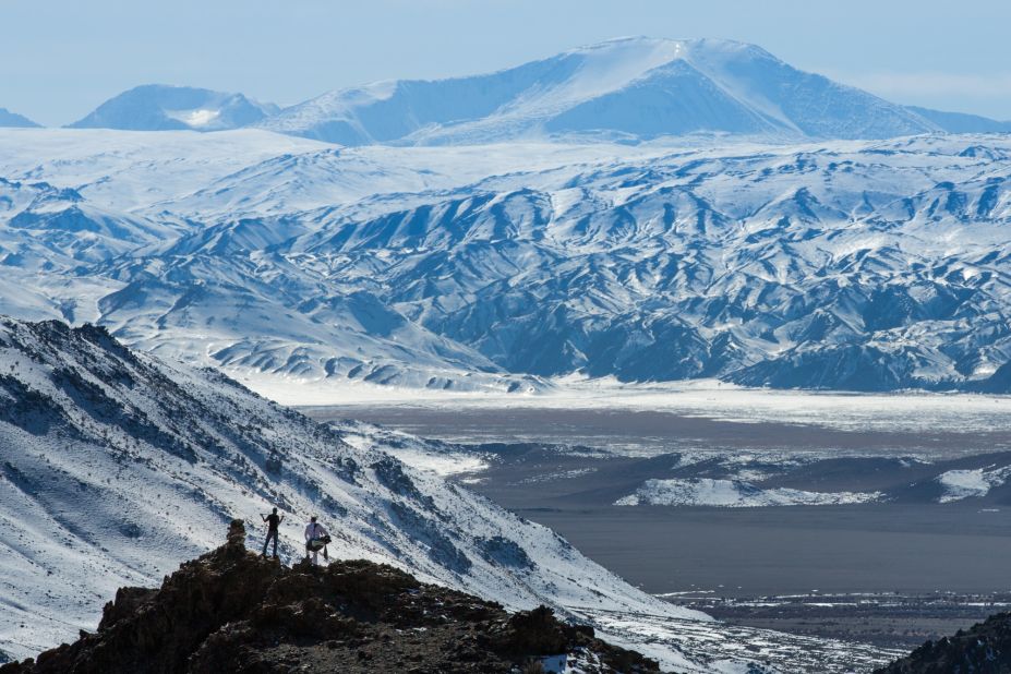 At the start of the journey, they encountered extreme weather in Mongolia's mountainous region on the Chinese border. 