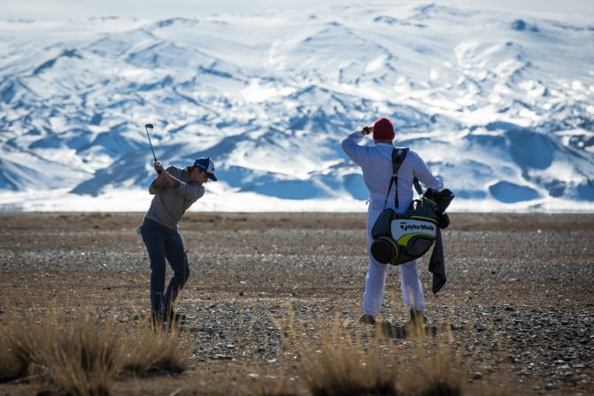 Mongolia is one of the world's flattest and most sparsely populated countries. In 2017, the country's vast plains served as a makeshift golf course for two intrepid travelers.