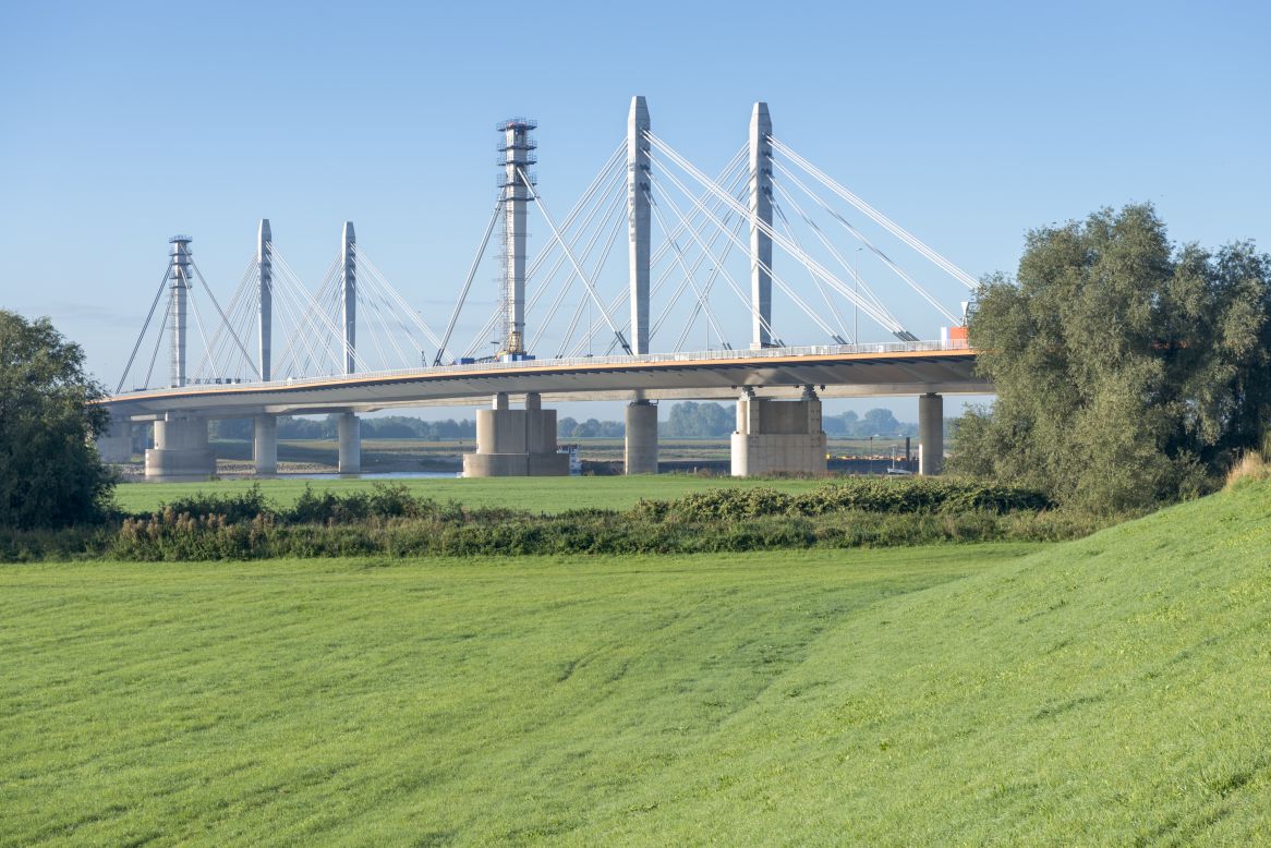 After 40 years of use, the Tacitus was starting to develop minor cracks in its structure. By replacing cables and lifting the main beams slightly, it is now fit for at least 30 more years of use.