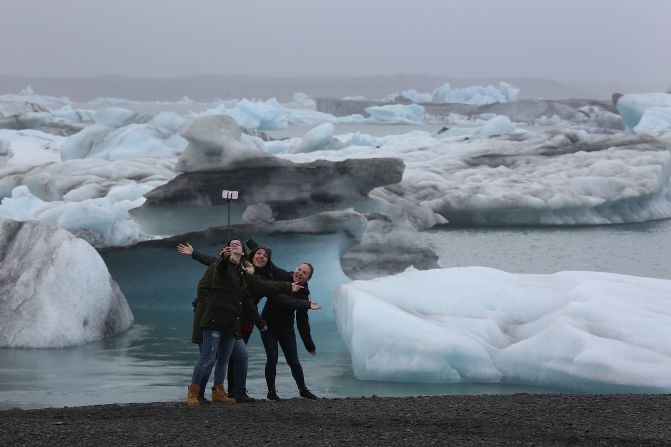 <strong>4. Iceland: </strong>Over the past 10 years, Iceland's tourism industry has gone from strength to strength. International arrivals are up 34.9% in 2017 so far. It's now on many people's "must visit" list, thanks to the spectacular natural scenery. <a href="index.php?page=&url=http%3A%2F%2Fwww.cnn.com%2Ftravel%2Farticle%2Fphotos-iceland-most-beautiful-places%2Findex.html">READ: Iceland's most beautiful places</a>