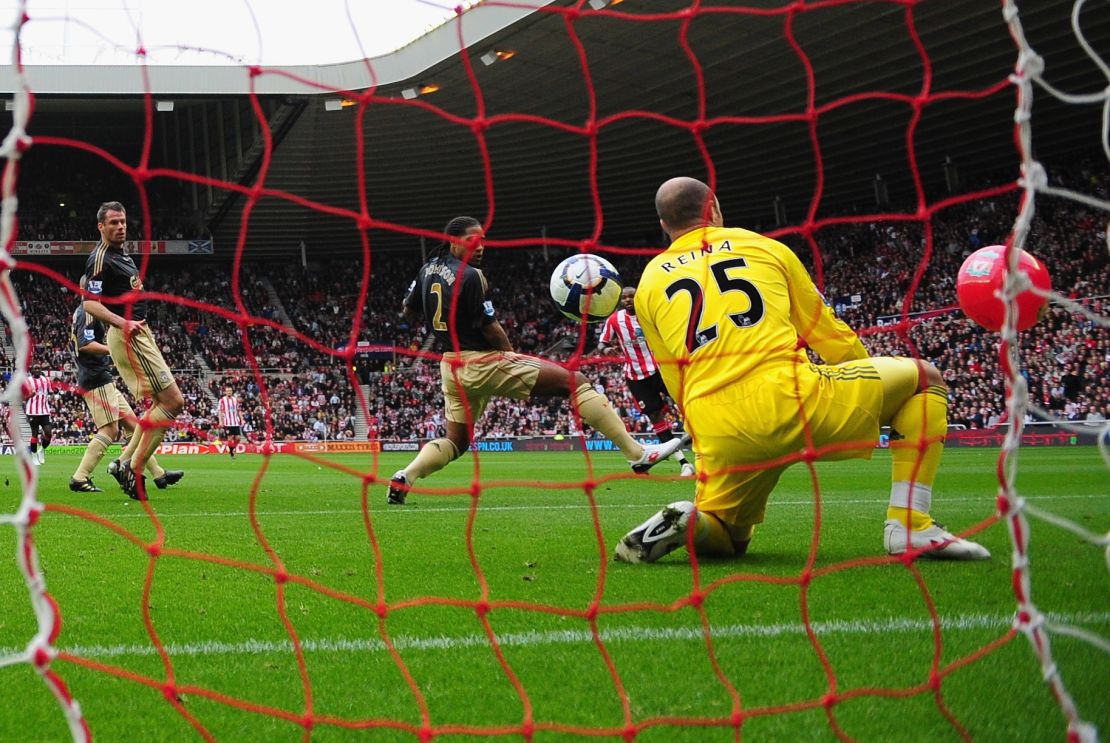 Pepe Reina beach ball