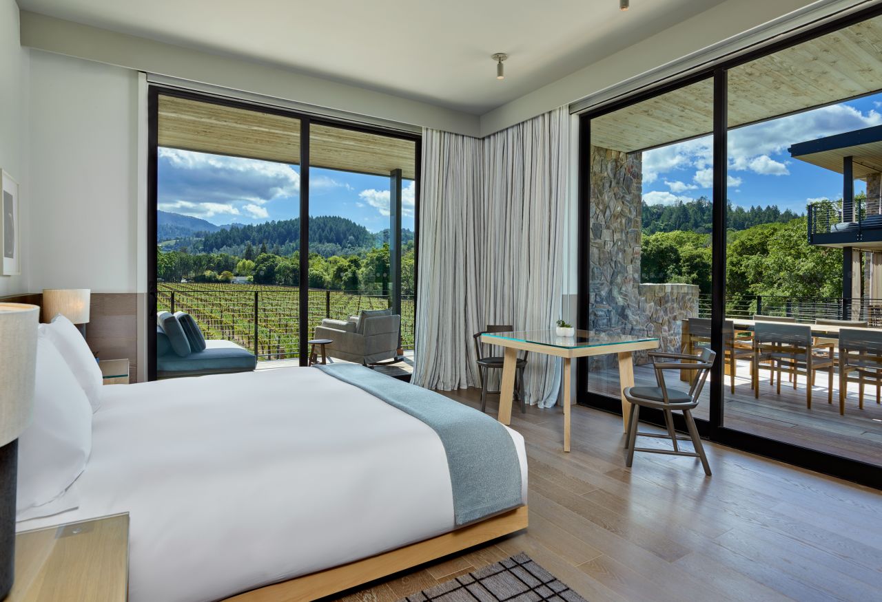Las Alcobas boasts 68 guest rooms and suites, many of which offer vineyard views.