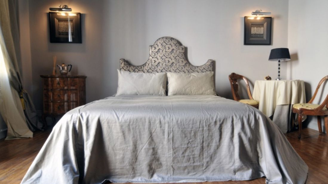 <strong>Gio & Gio Bed and Breakfast:</strong> The rooms at Gio & Gio nod to Venice's past, with Fortuny fabrics and antique furniture sharpened up with modern drapes and lighting.