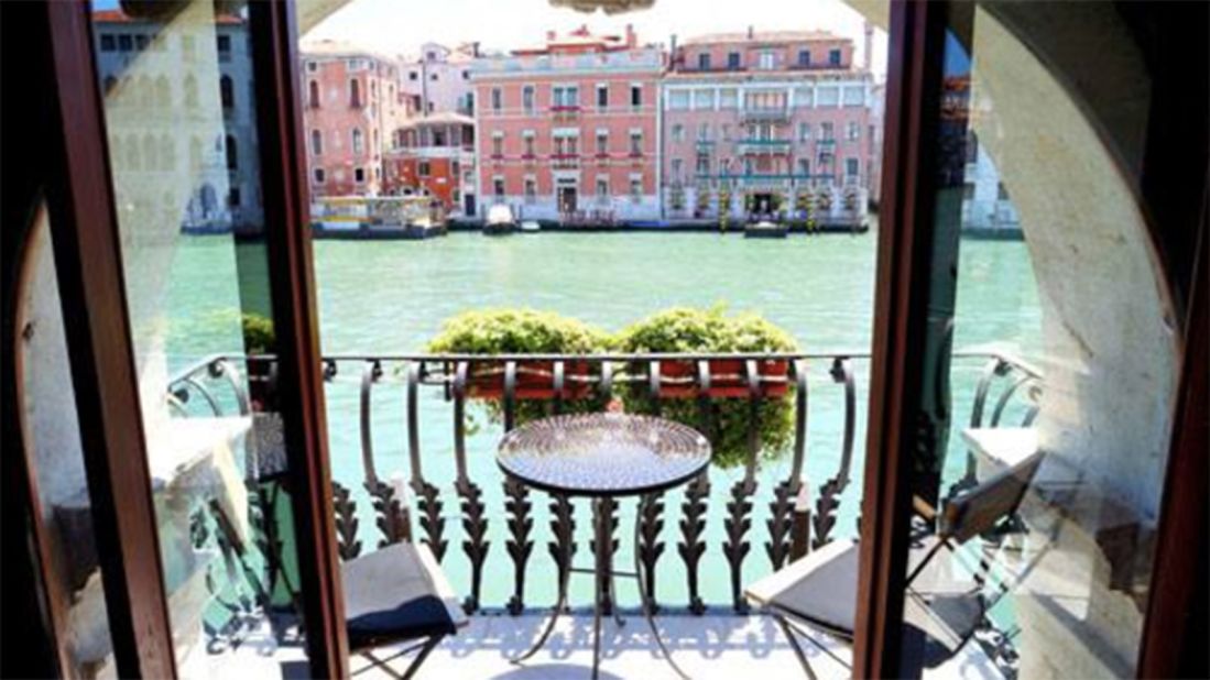 <strong>Palazzo Babrigo:</strong> Every room at Palazzo Barbarigo has a canal view, but the balcony-for-two cantilevered over the Grand Canal in the bar area is really something special.
