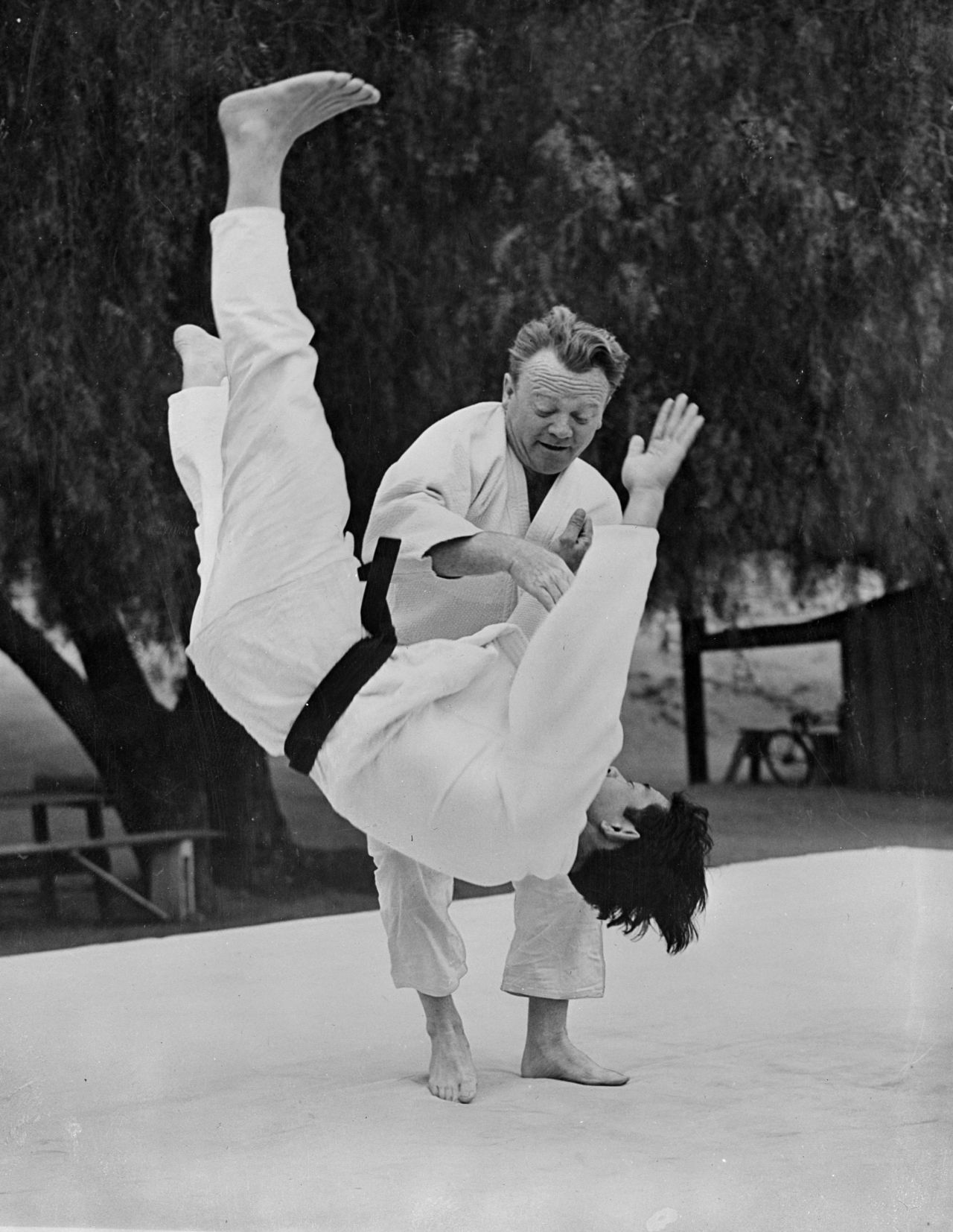 The American actor James Cagney was a judo black belt and performed some of his moves in the film Blood on the Sun.