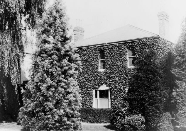 The exterior of Perkin's house, now demolished.