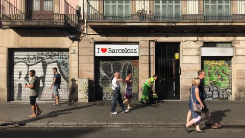 Barcelona morning after terror attack 1