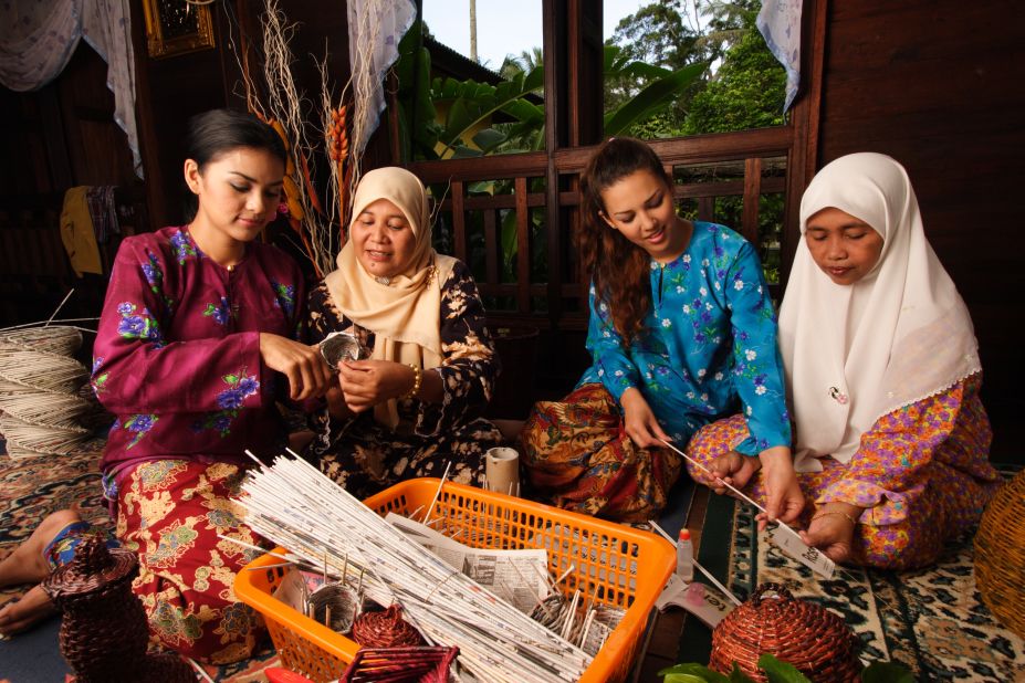 <strong>Homestay programs: </strong>Through the Malaysian Homestay program, travelers can stay with local hosts -- sometimes in traditional long houses -- around the country.