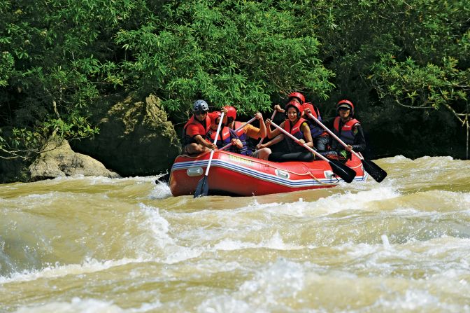 <strong>Whitewater rafting:</strong> Malaysia's intricate network of rivers makes it a whitewater rafting paradise. Telom River in Pahang, with its class 5 rapids, is for more experienced rafters.