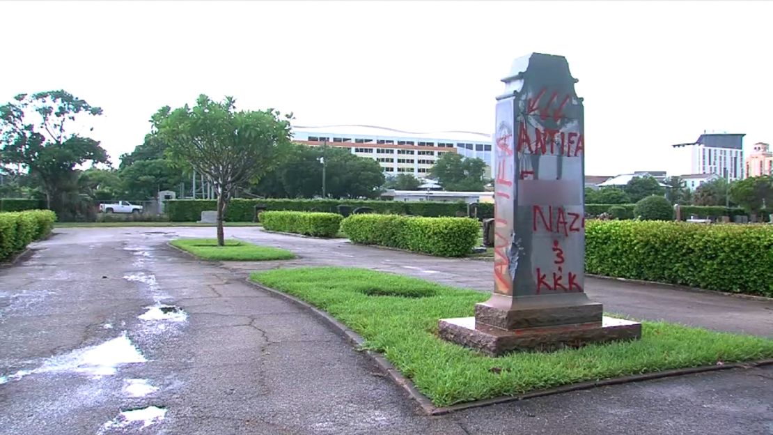 confederate monument vandalism 01