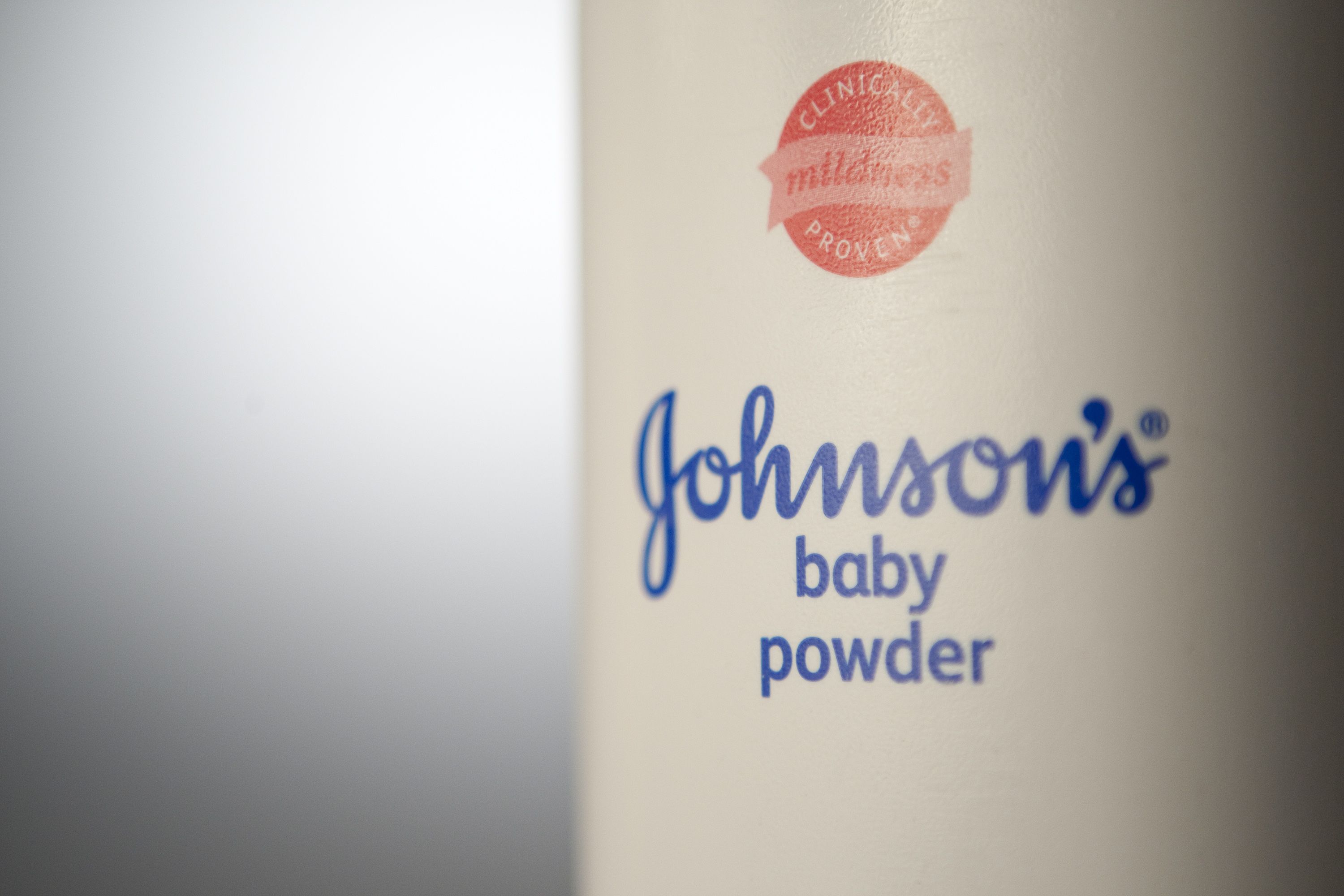 is baby powder dangerous for dogs