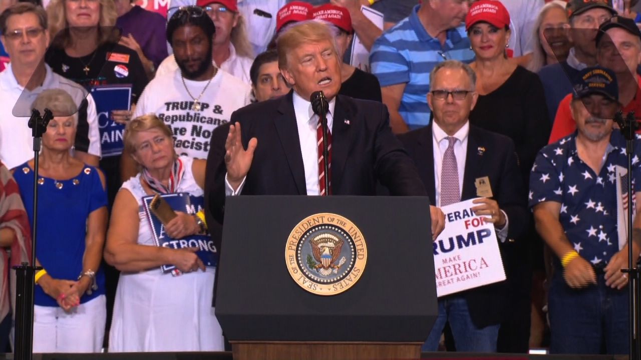 03 trump phoenix rally 0822