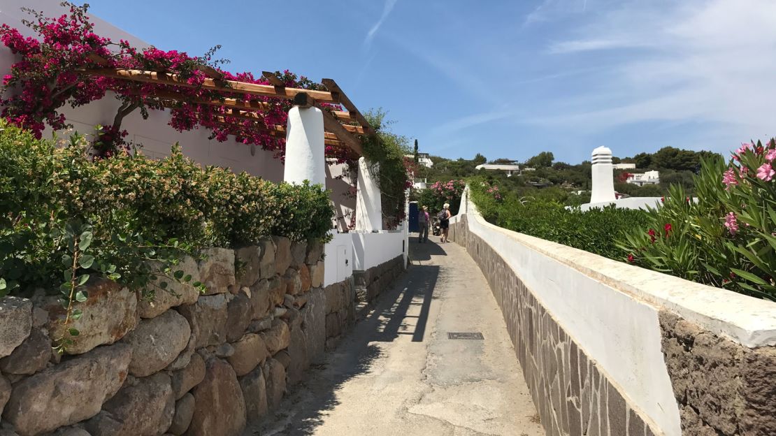 Panarea is surrounded by a cluster of uninhabited pristine atolls, which can only be accesssed by boat.