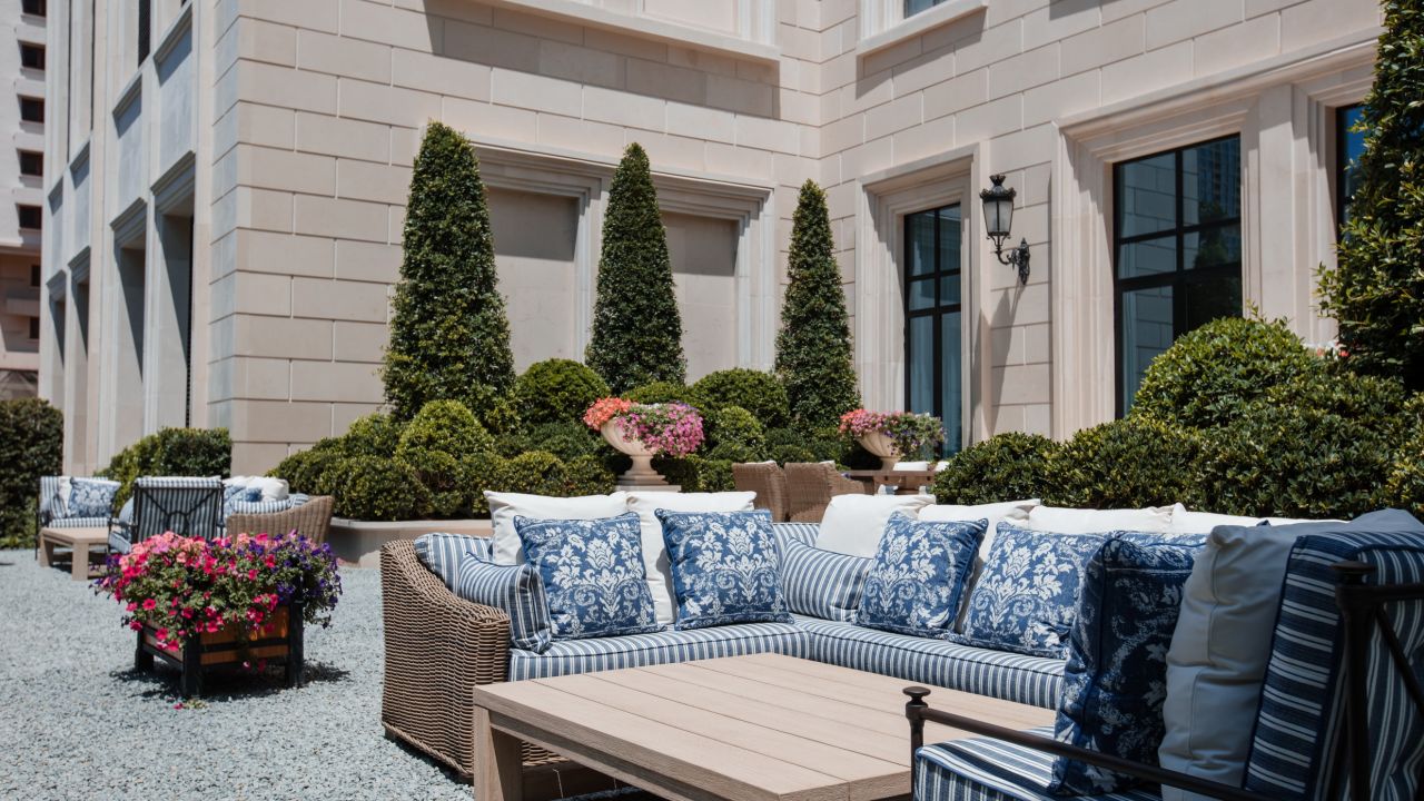 The outdoor gardens at 98 Wireless.
